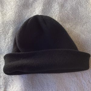 Black beanie